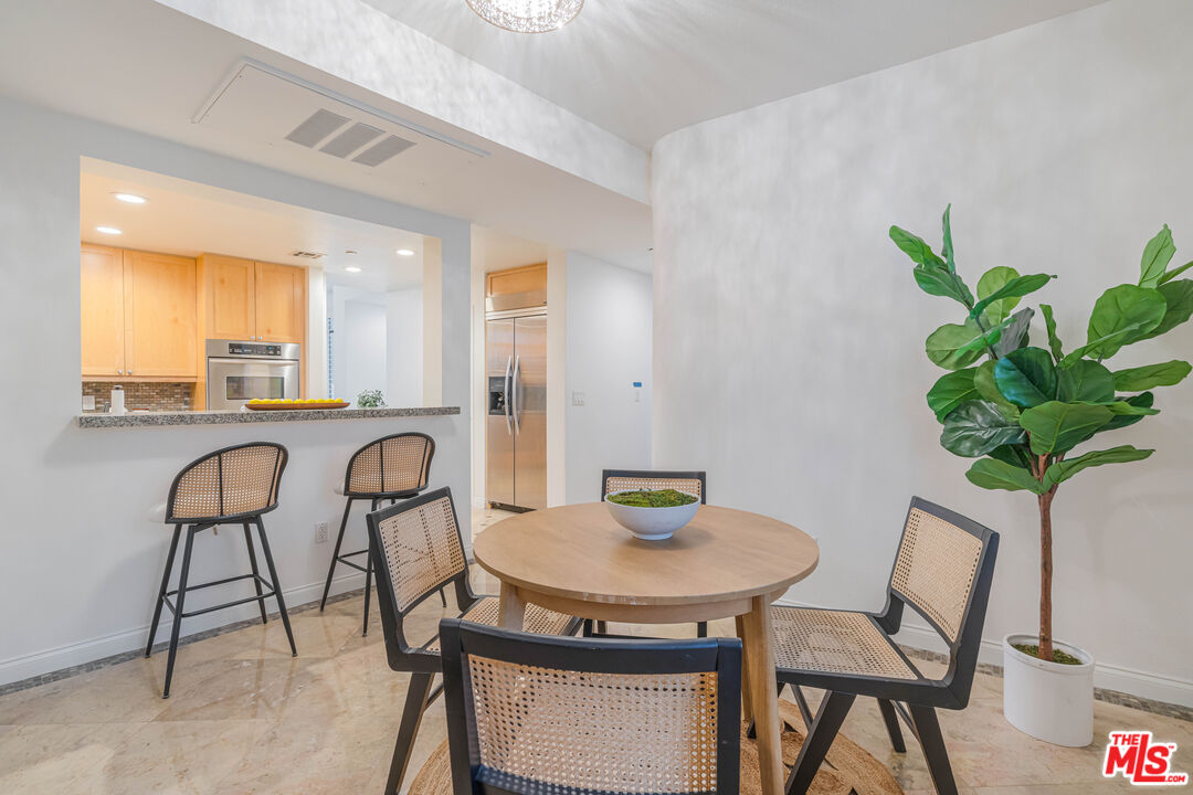 5625 W Crescent Park Unit: 335