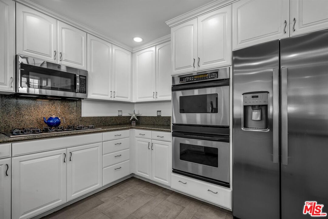 10824 Westminster Ave