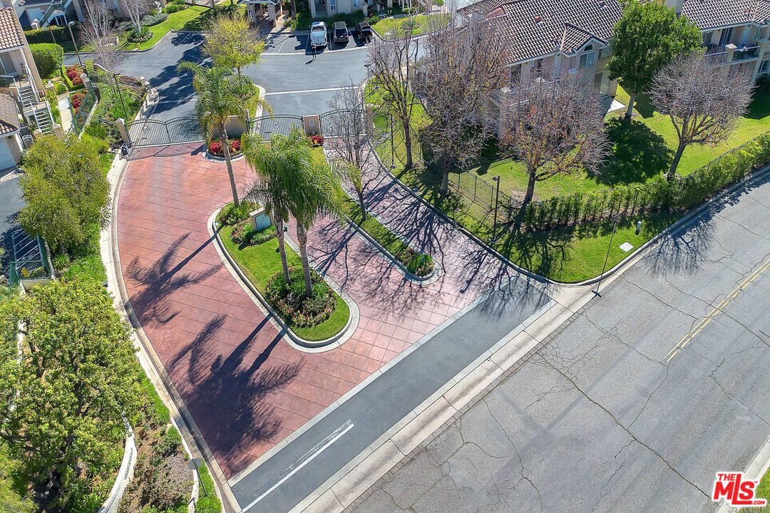 455 Kennerick Ln