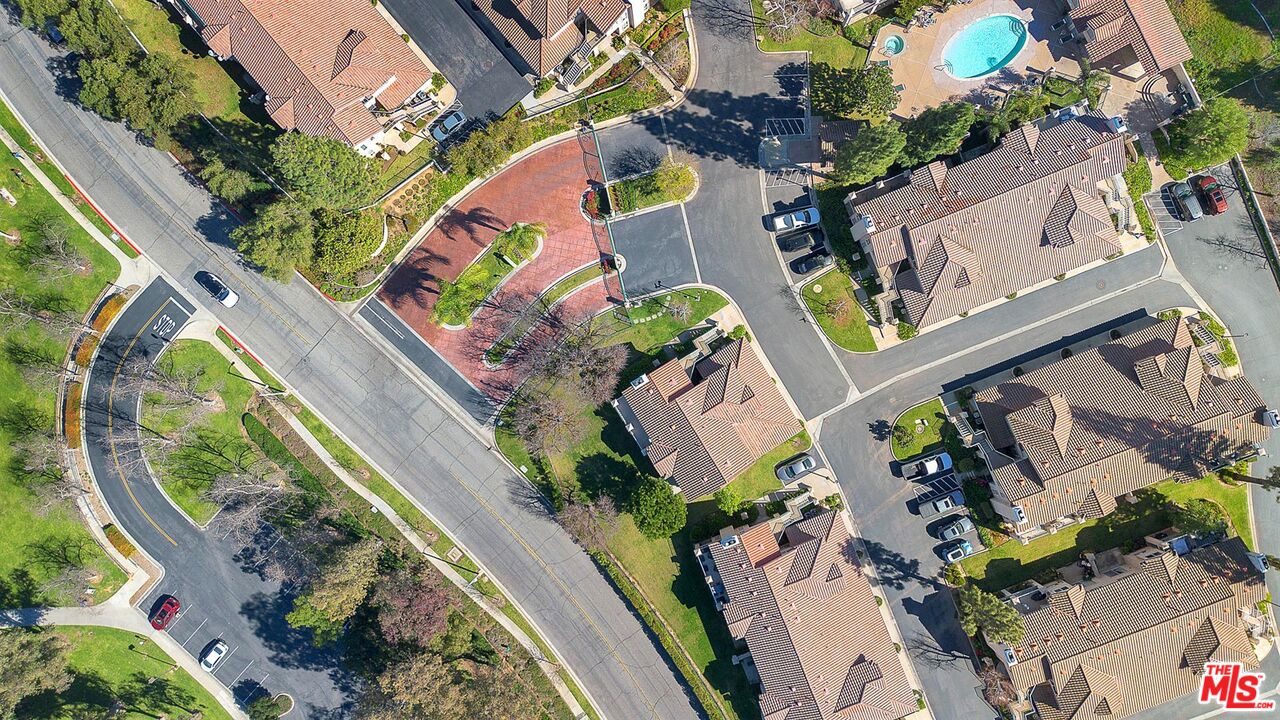 455 Kennerick Ln
