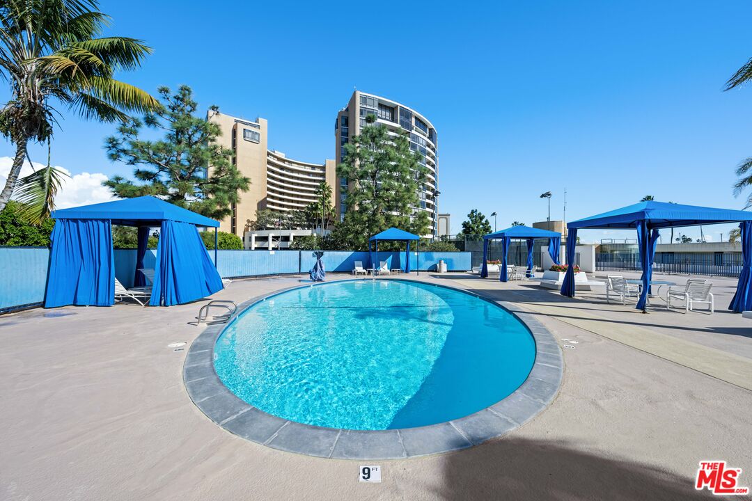 4316 Marina City Dr Unit: 1033