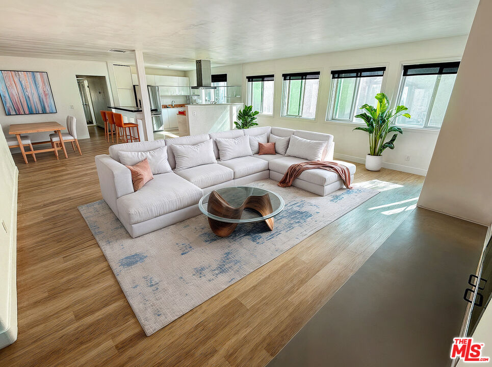 36 ANCHORAGE ST Unit: #1