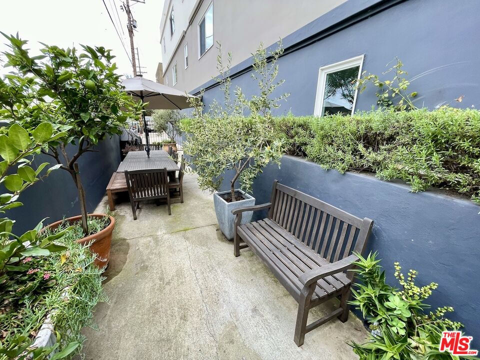 36 ANCHORAGE ST Unit: #1