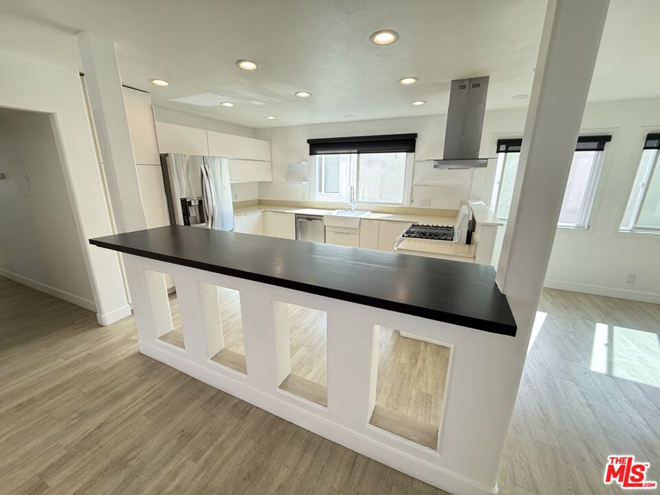 36 ANCHORAGE ST Unit: #1