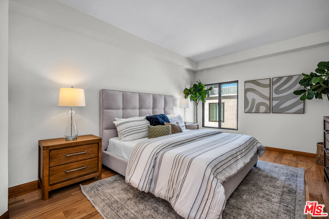 8162 Manitoba St Unit: 202