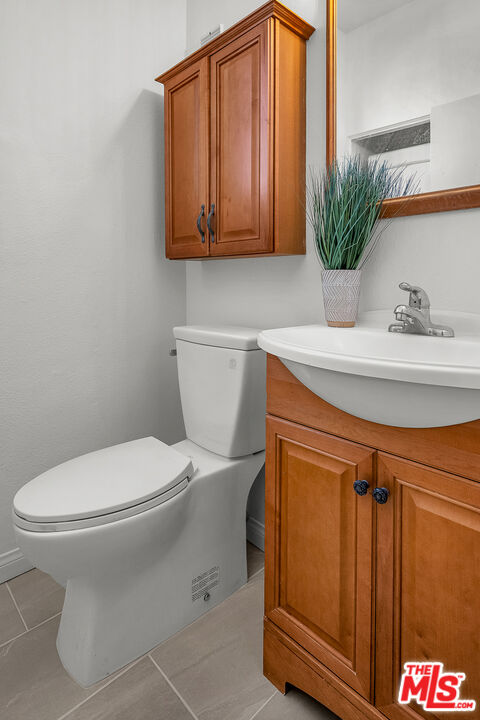 8162 Manitoba St Unit: 202