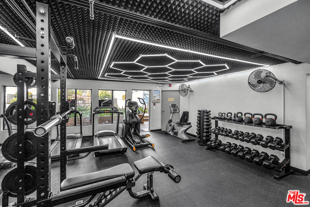 8162 Manitoba St Unit: 202