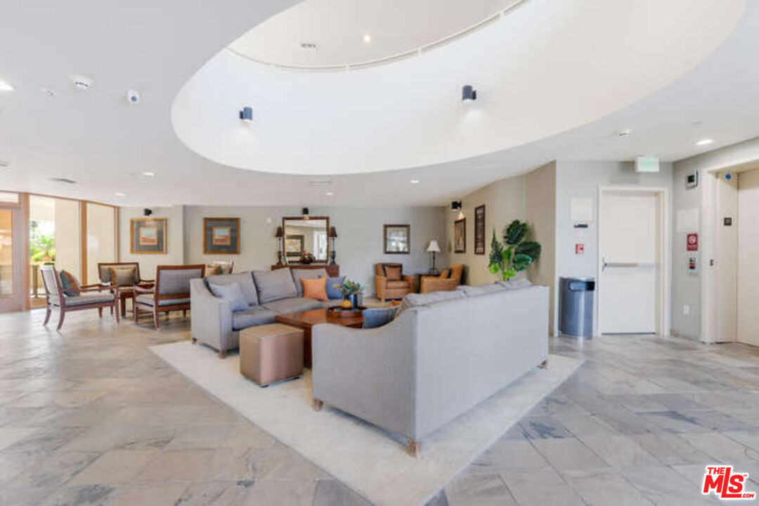 13200 Pacific Promenade Prome Unit: 416