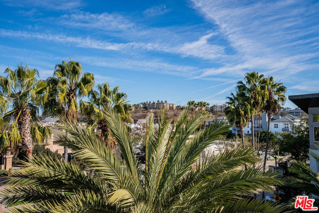 13200 Pacific Promenade Prome Unit: 416