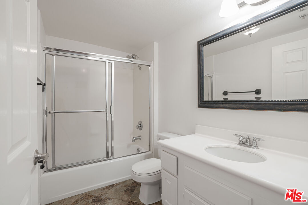 13200 Pacific Promenade Prome Unit: 416