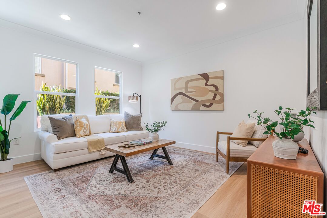 6020 Seabluff Dr Unit: 114