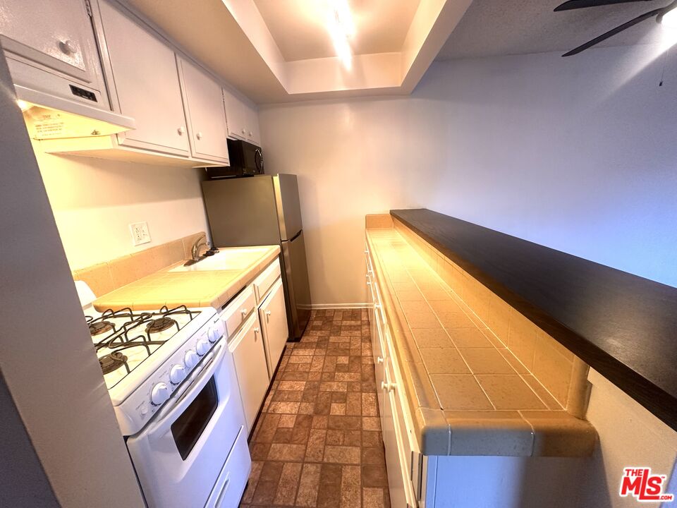 601 Coeur D Alene Ave Unit: 2
