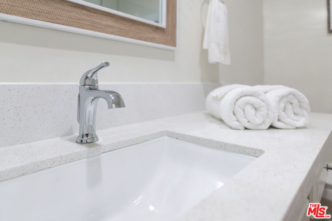 6150 Buckingham Pkwy Unit: 107