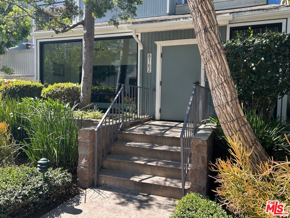 8162 Manitoba St Unit: 111