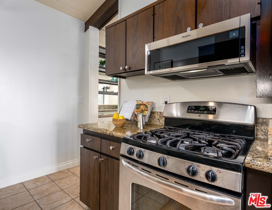 6425 Green Valley Cir Unit: 300