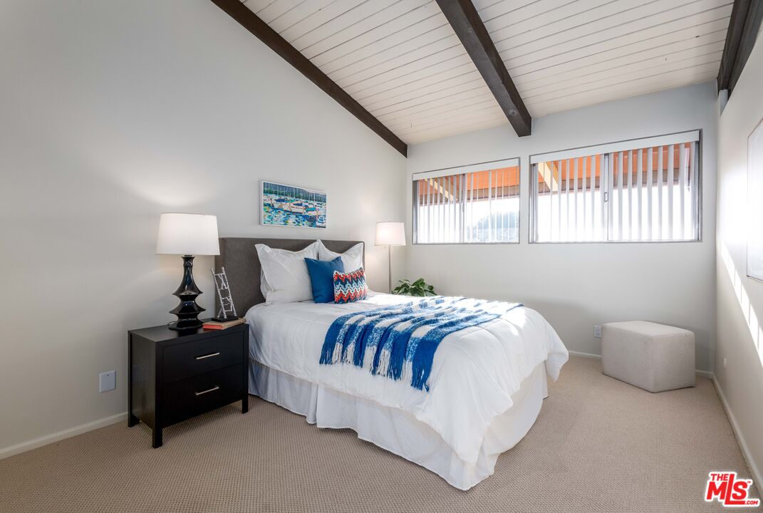 6425 Green Valley Cir Unit: 300