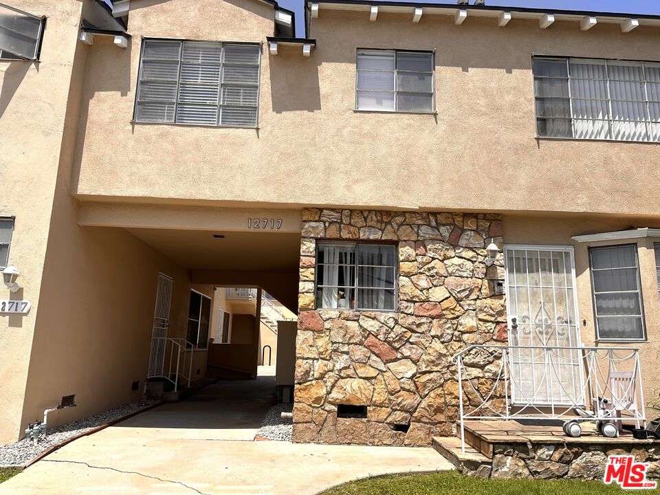 12717 Washington Pl Unit: 10