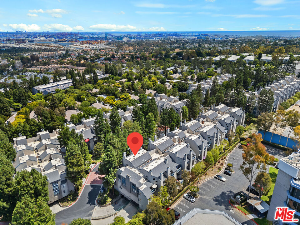 1445 Brett Pl Unit: 320