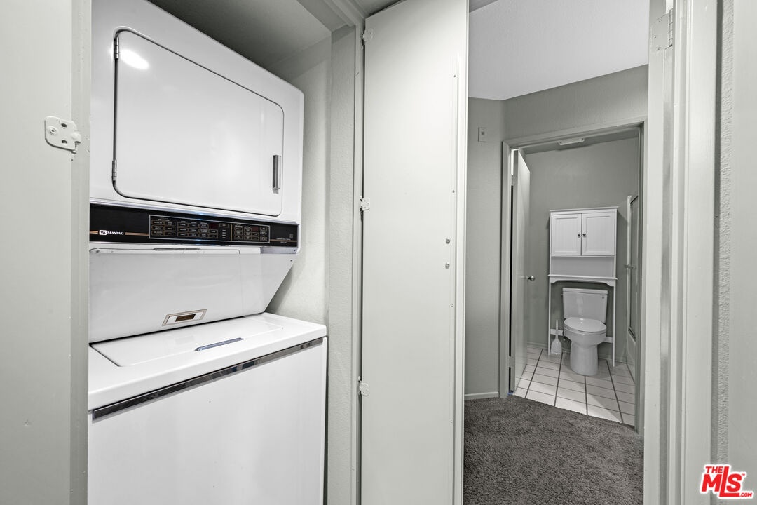 1445 Brett Pl Unit: 320