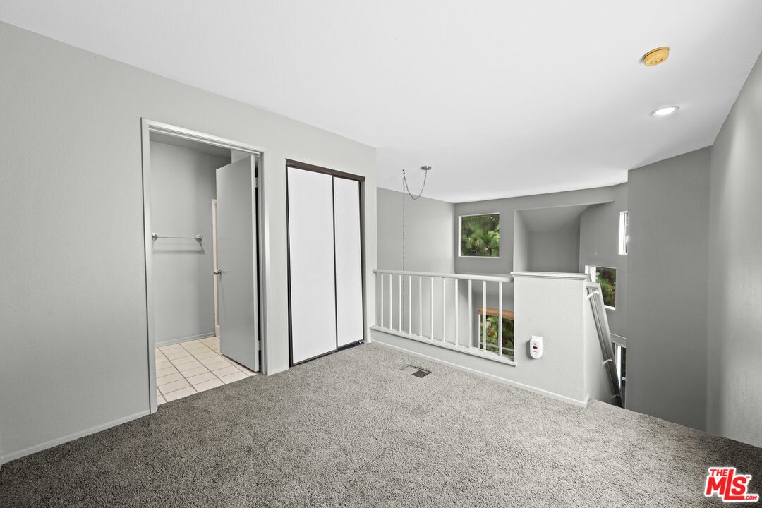 1445 Brett Pl Unit: 320