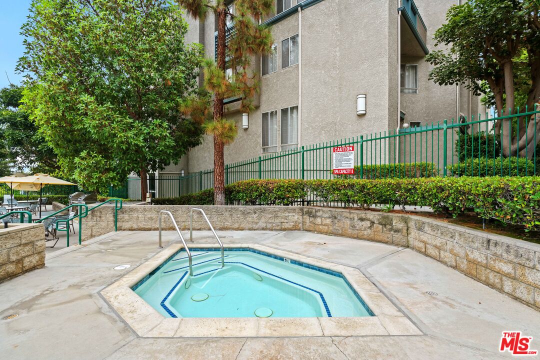 1445 Brett Pl Unit: 320