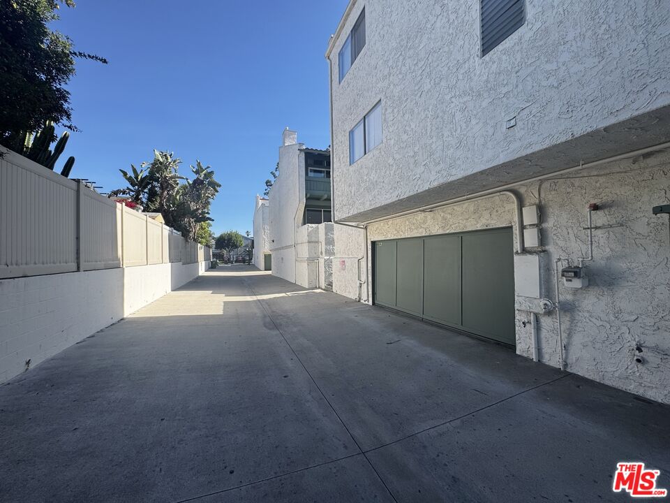 4924 Mcconnell Ave