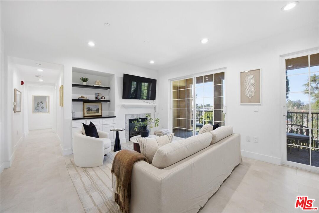 12975 Agustin Pl Unit: 335