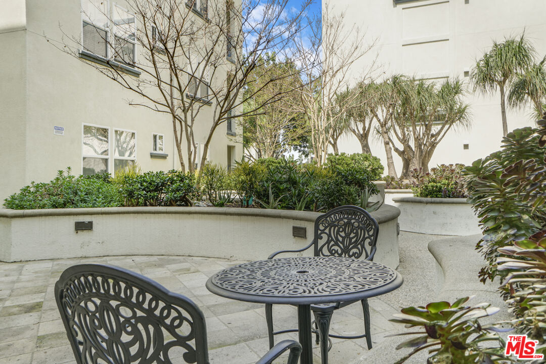 12963 Runway Rd Unit: 121