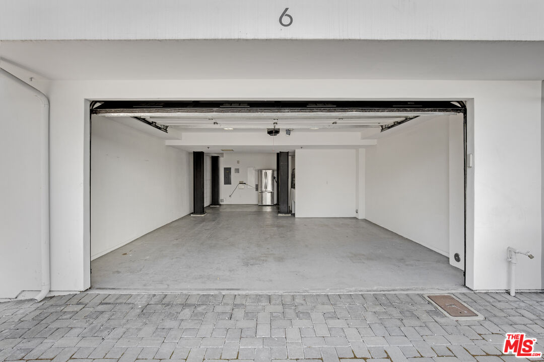 5300 Playa Vista Dr Unit: 6