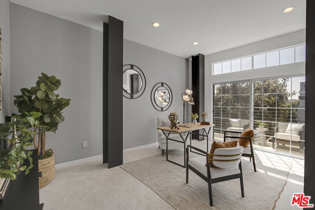 5300 Playa Vista Dr Unit: 6