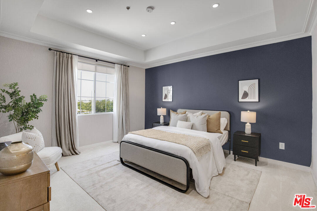 5300 Playa Vista Dr Unit: 6