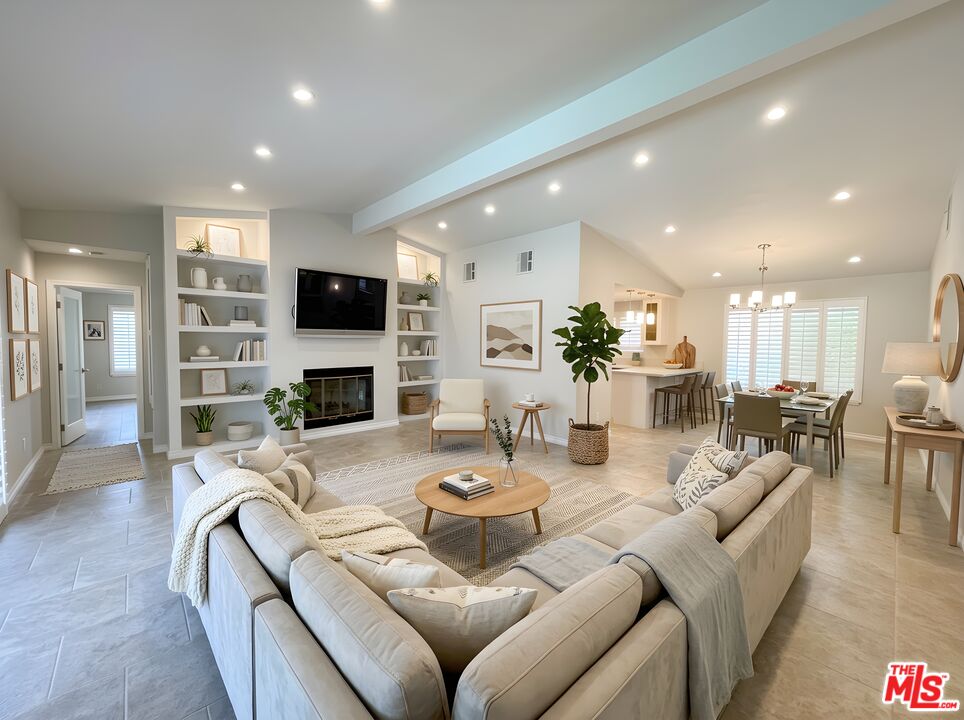 64356 Doral Dr