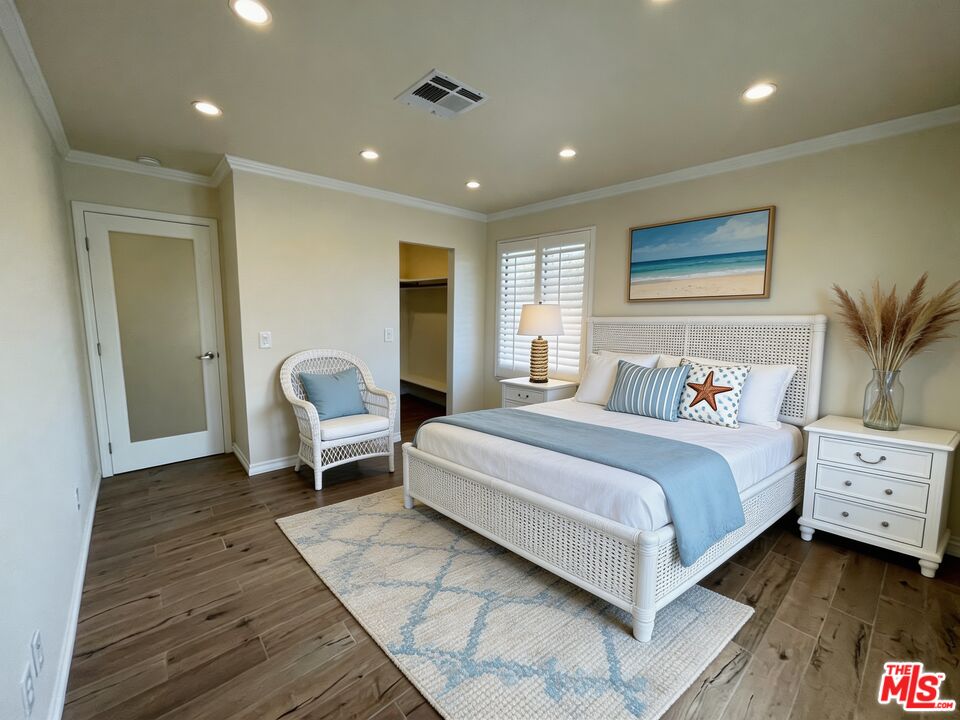 64356 Doral Dr