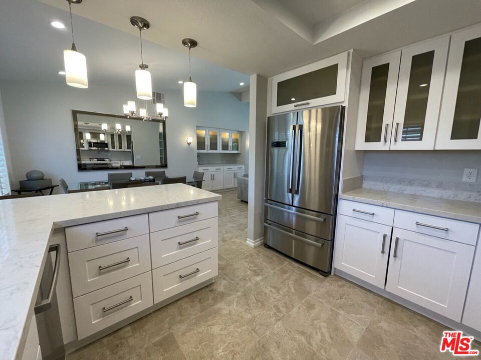 64356 Doral Dr