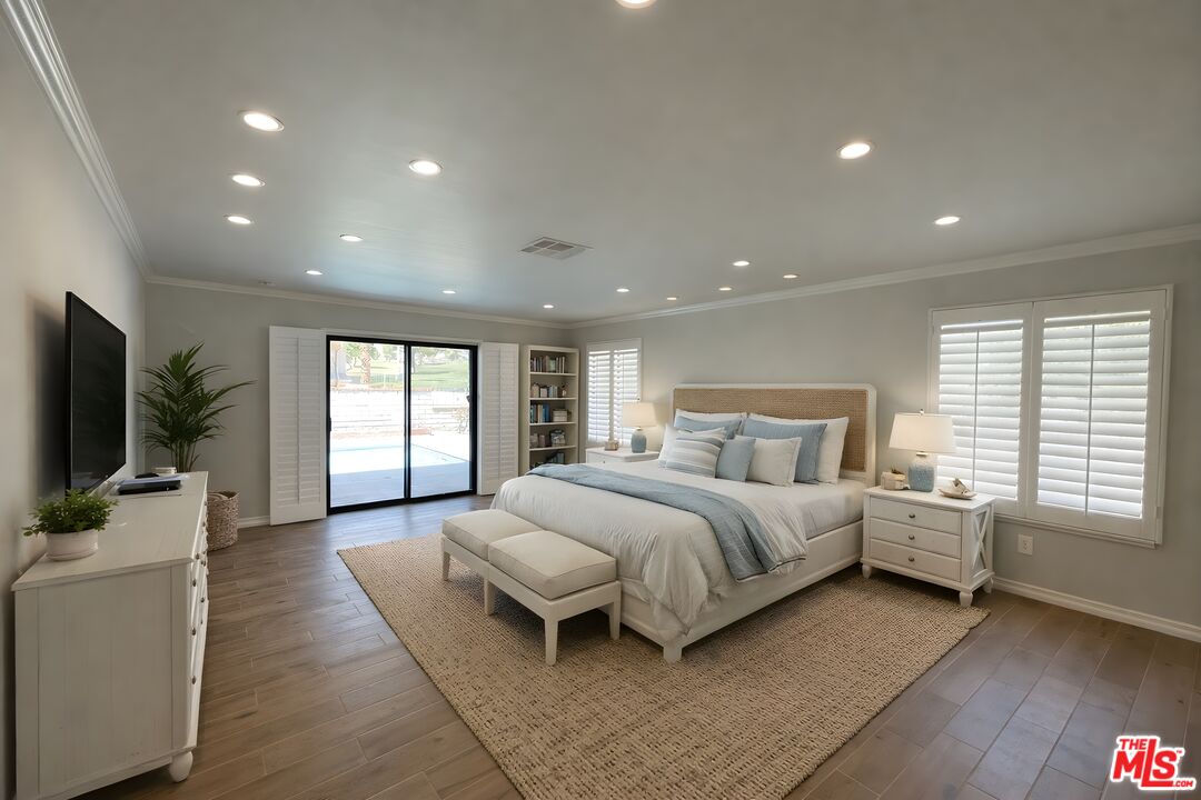 64356 Doral Dr
