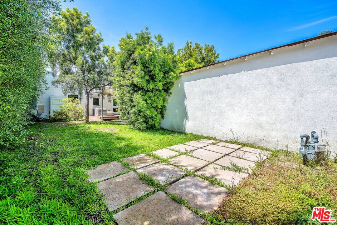 2800 Grayson Ave