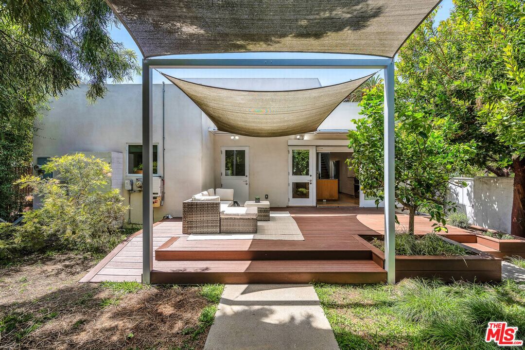 2800 Grayson Ave