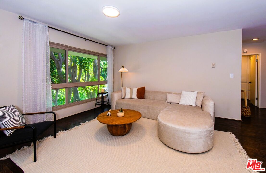 6001 Canterbury Dr Unit: 303