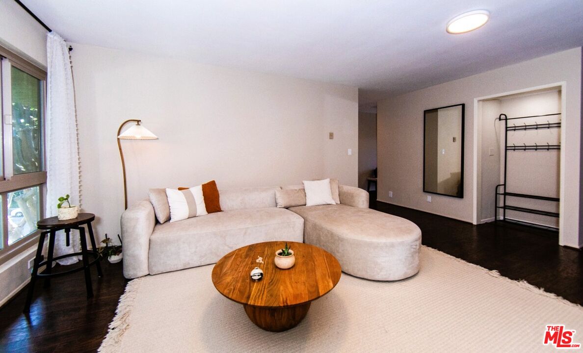 6001 Canterbury Dr Unit: 303