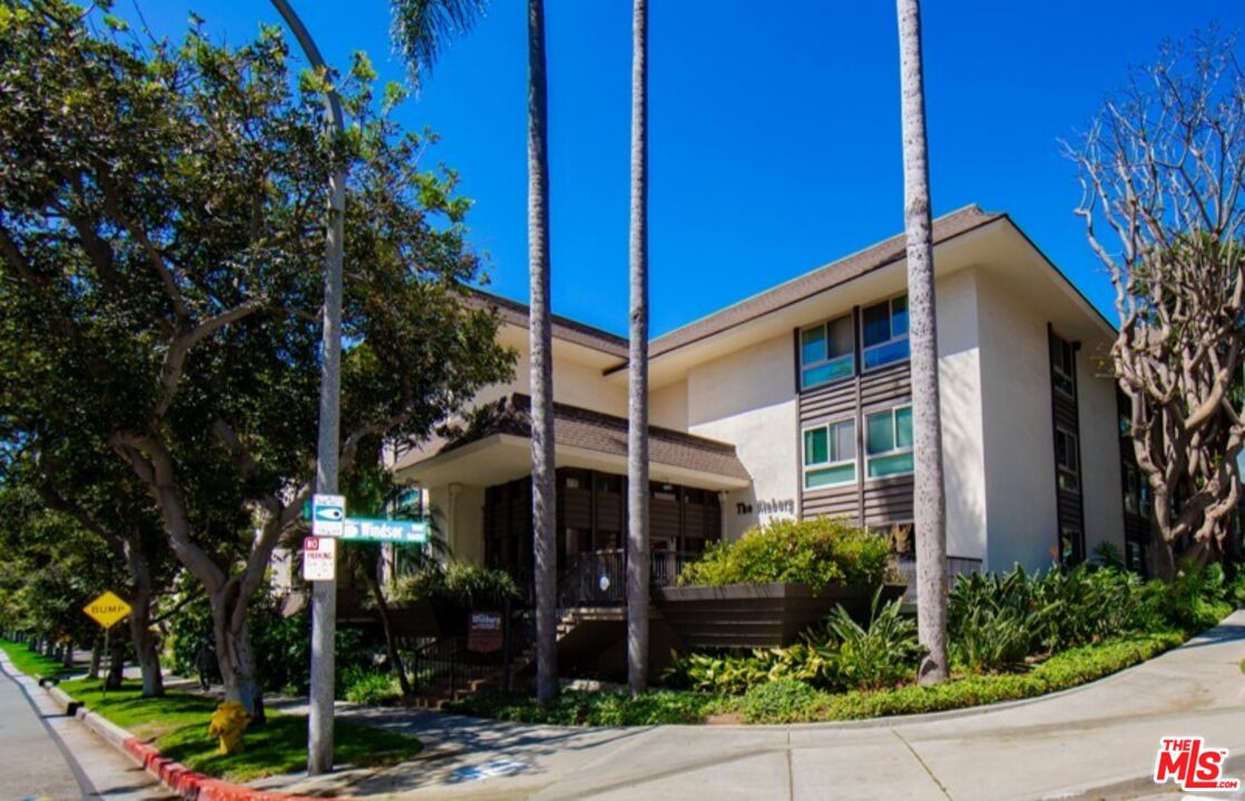 6001 Canterbury Dr Unit: 303