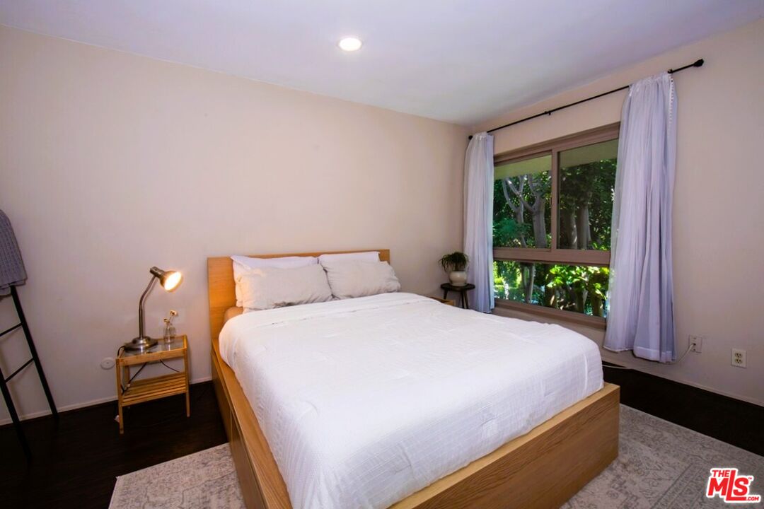 6001 Canterbury Dr Unit: 303