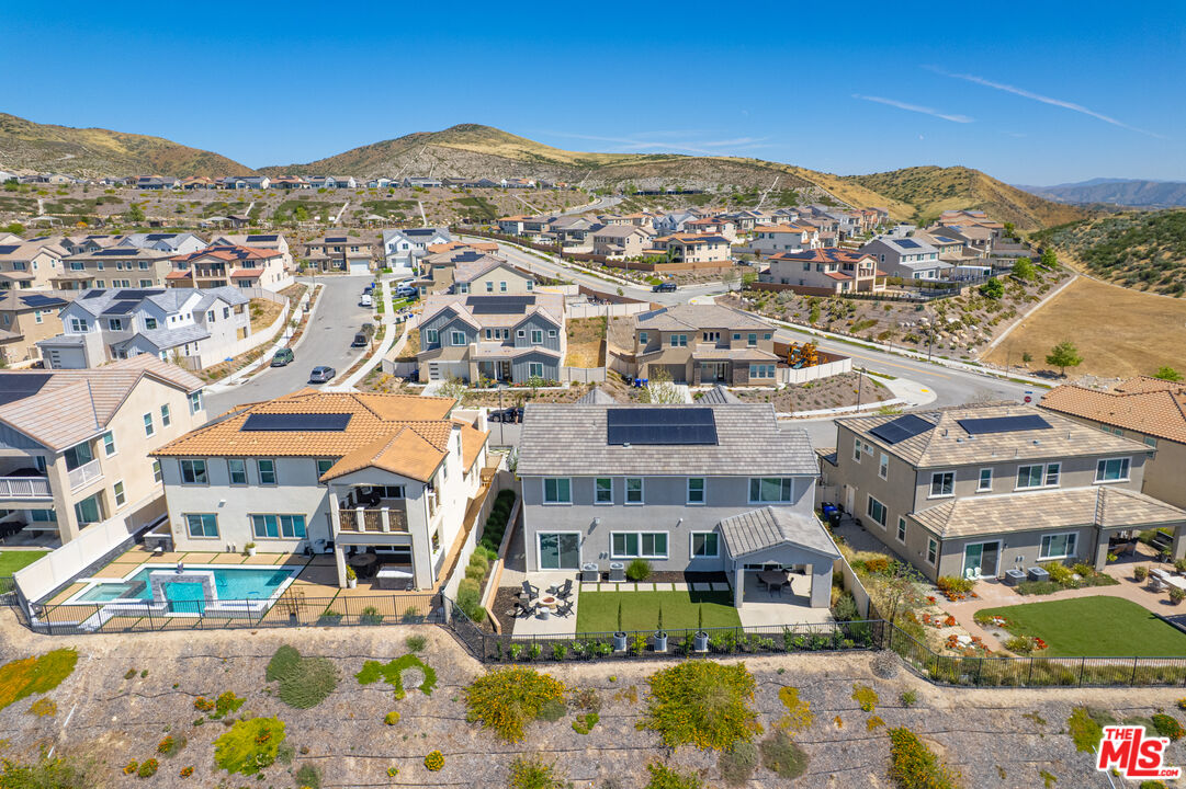 28609 Windbreak Ter