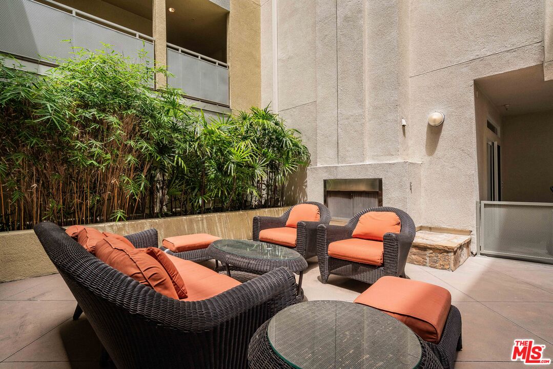 13200 Pacific Promenade Unit: 210