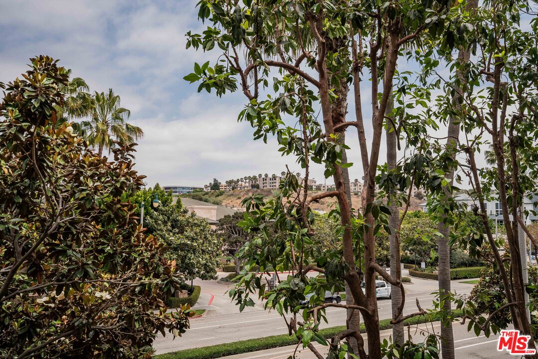 13200 Pacific Promenade Unit: 210