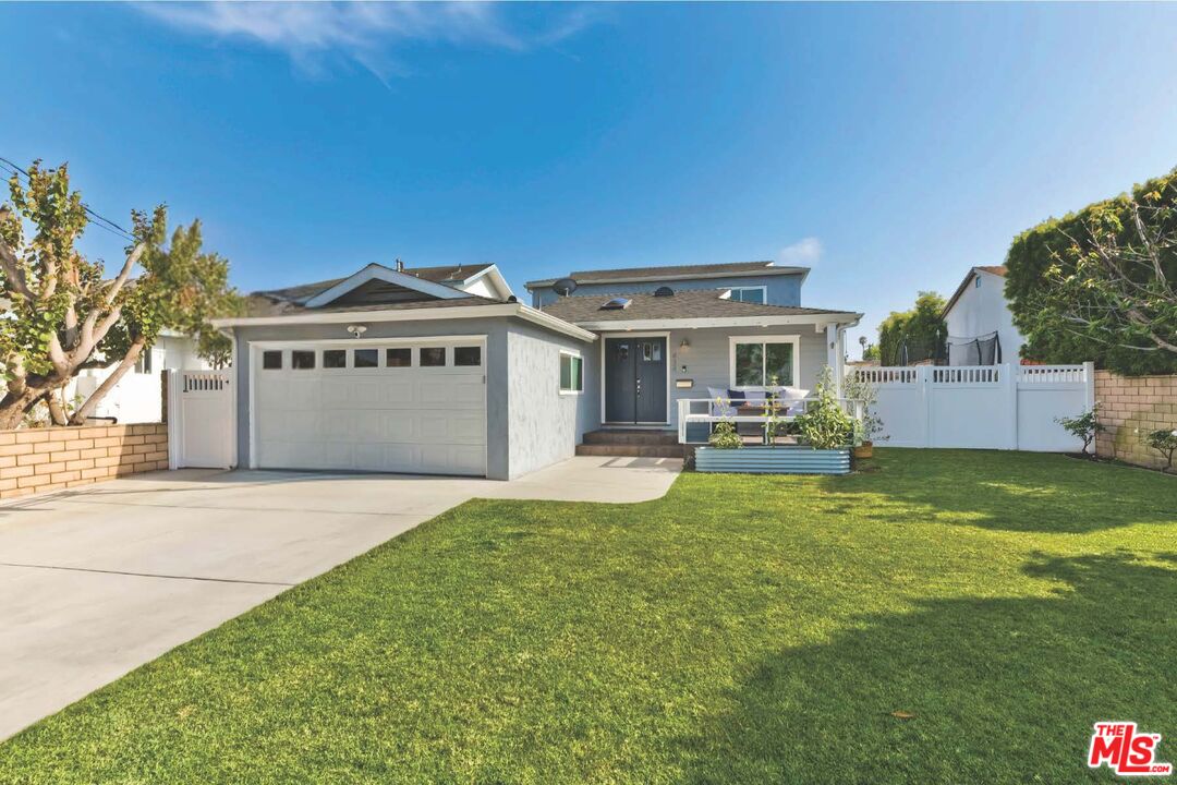 434 W Maple Ave