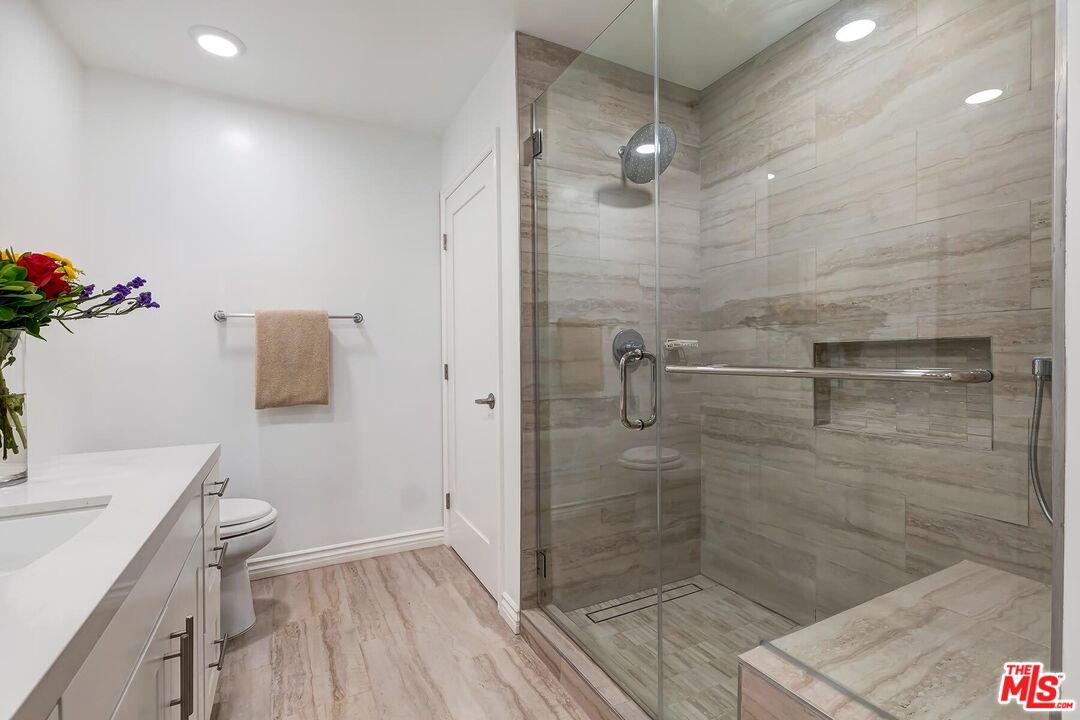 7100 Alvern St Unit: 412