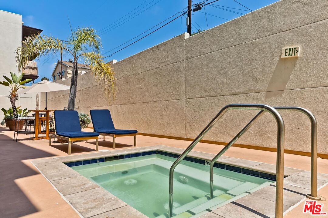 7100 Alvern St Unit: 412