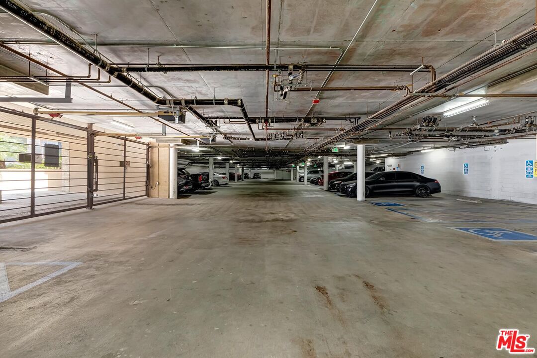 7100 Alvern St Unit: 412