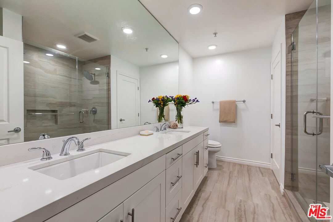 7100 Alvern St Unit: 412