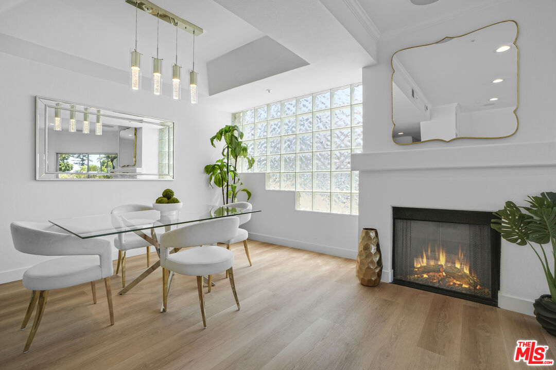 12773 Caswell Ave Unit: 101